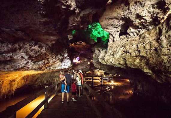 Stark Caverns at Missouri